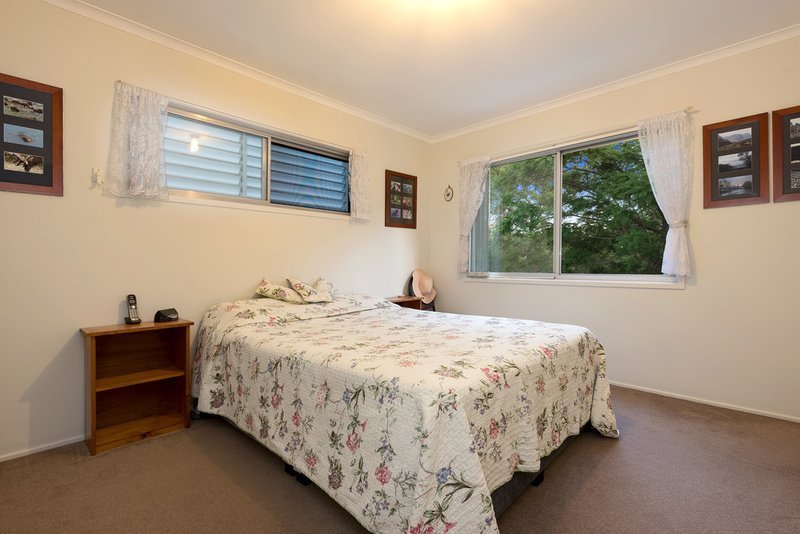 Photo - 99 Kylie Avenue, Ferny Hills QLD 4055 - Image 9