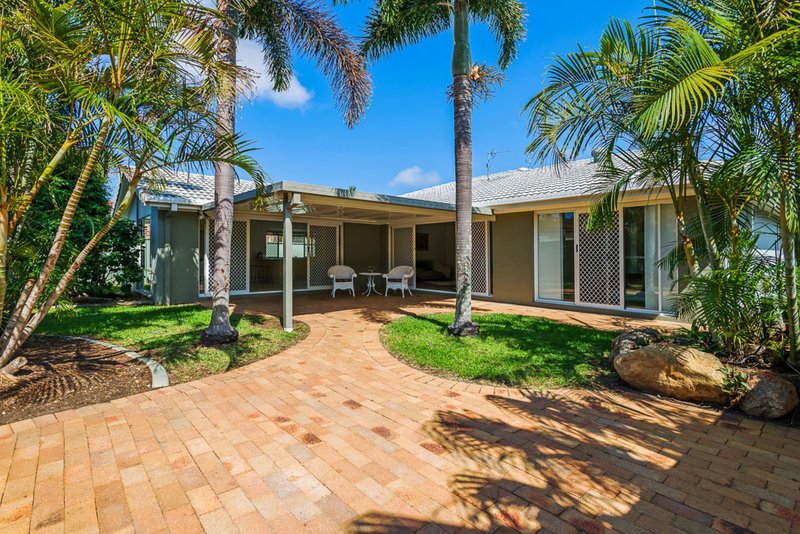 Photo - 99 Limetree Parade, Runaway Bay QLD 4216 - Image 3