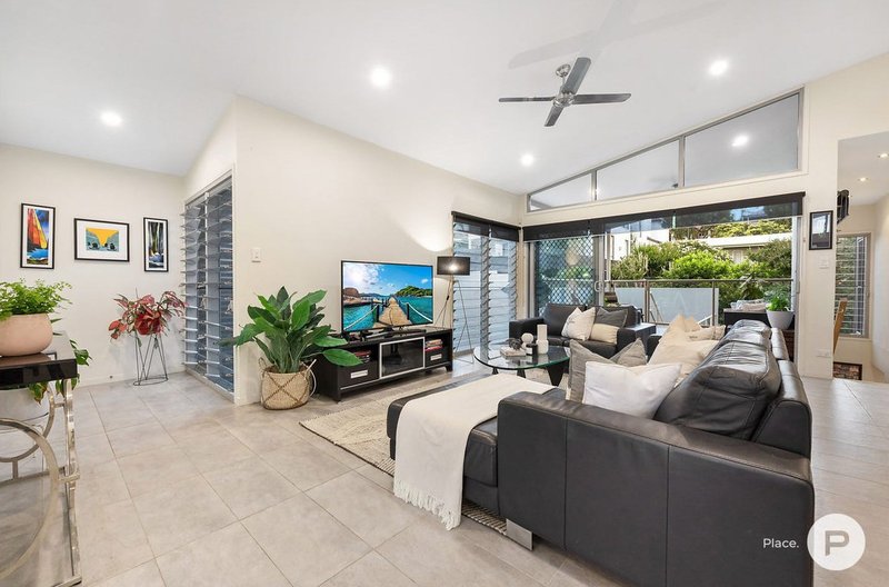 Photo - 99 Martha Street, Camp Hill QLD 4152 - Image 8