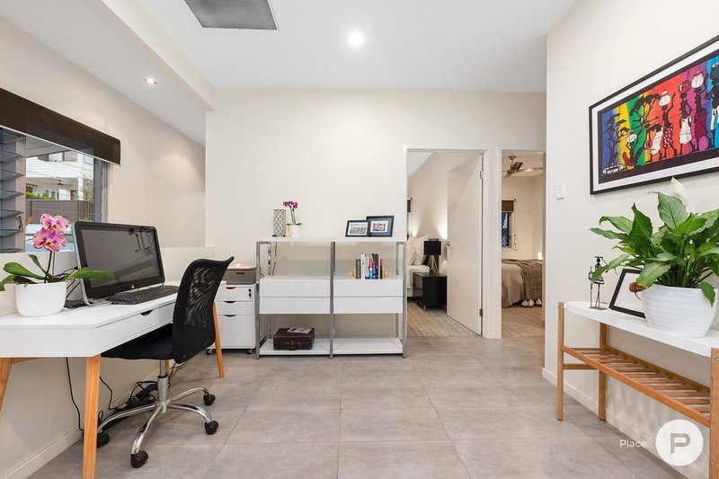 Photo - 99 Martha Street, Camp Hill QLD 4152 - Image 19