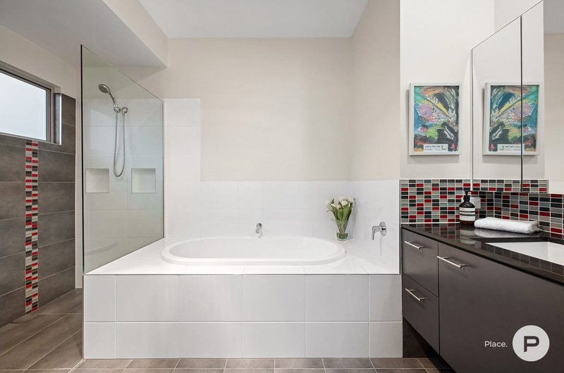 Photo - 99 Martha Street, Camp Hill QLD 4152 - Image 20
