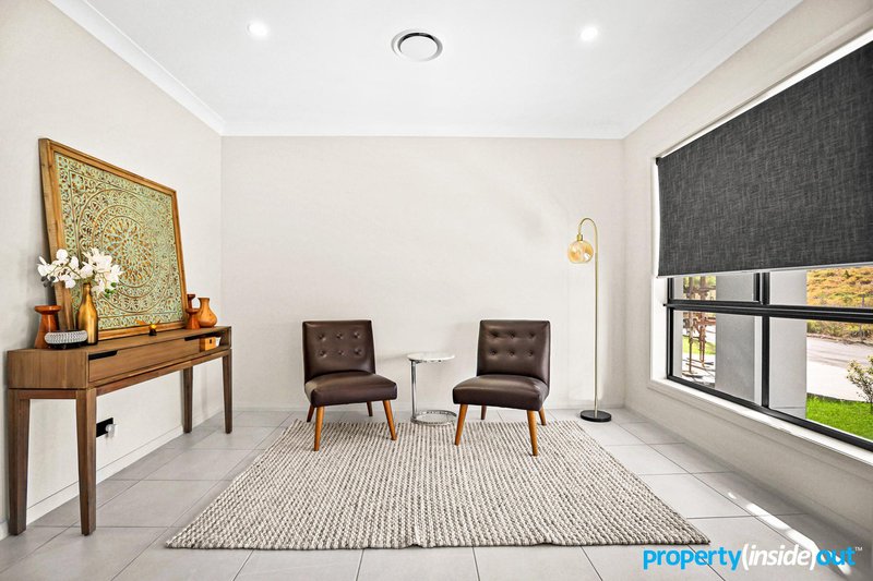 Photo - 99 Mckenna Crescent, Rouse Hill NSW 2155 - Image 8