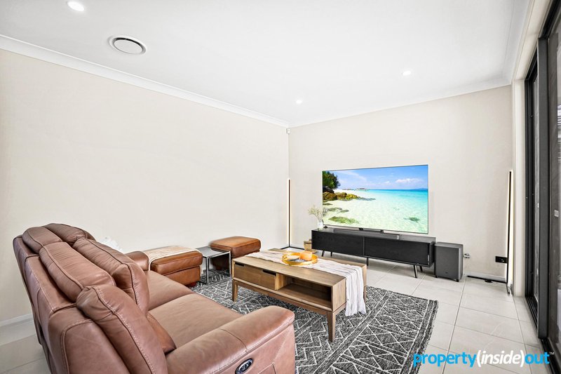 Photo - 99 Mckenna Crescent, Rouse Hill NSW 2155 - Image 9