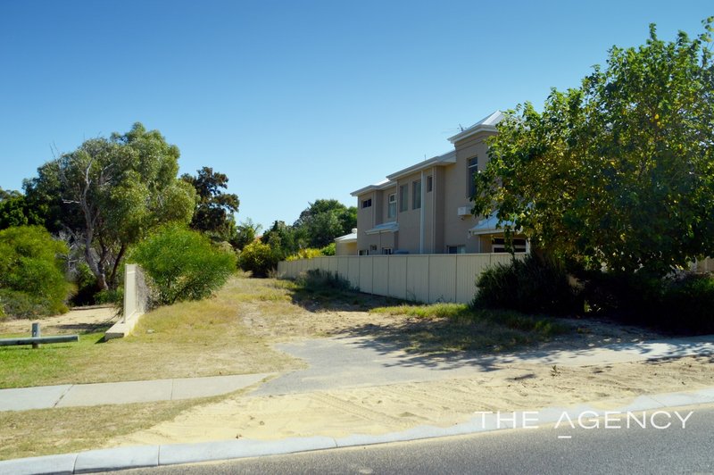 Photo - 99 Parnell Avenue, Sorrento WA 6020 - Image 6