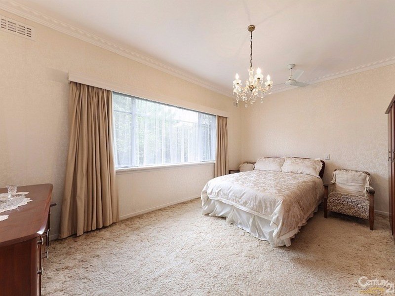 Photo - 99 Patterson Road, Bentleigh VIC 3204 - Image 6