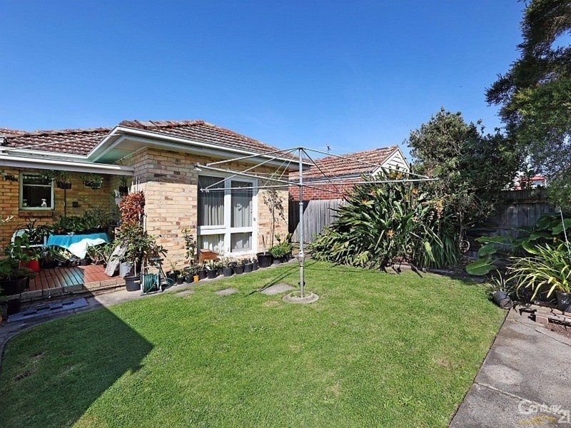 Photo - 99 Patterson Road, Bentleigh VIC 3204 - Image 8