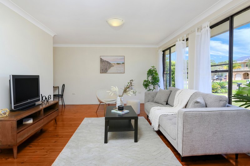 Photo - 99 Rausch Street, Toongabbie NSW 2146 - Image 2