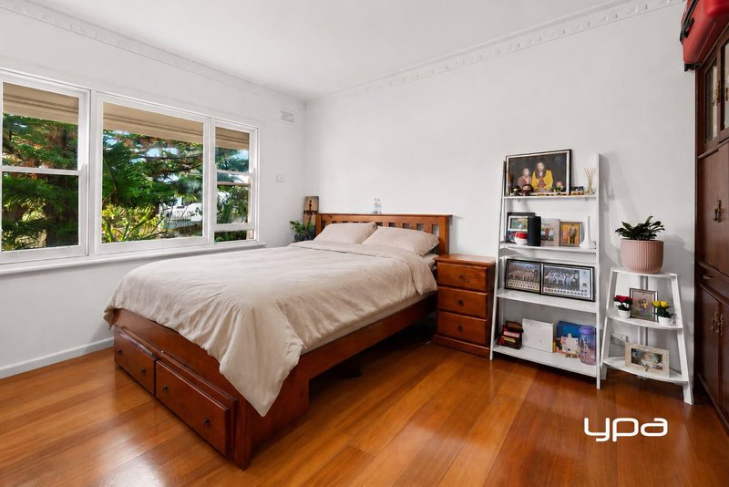Photo - 99 Ridgeway Parade, Sunshine West VIC 3020 - Image 6
