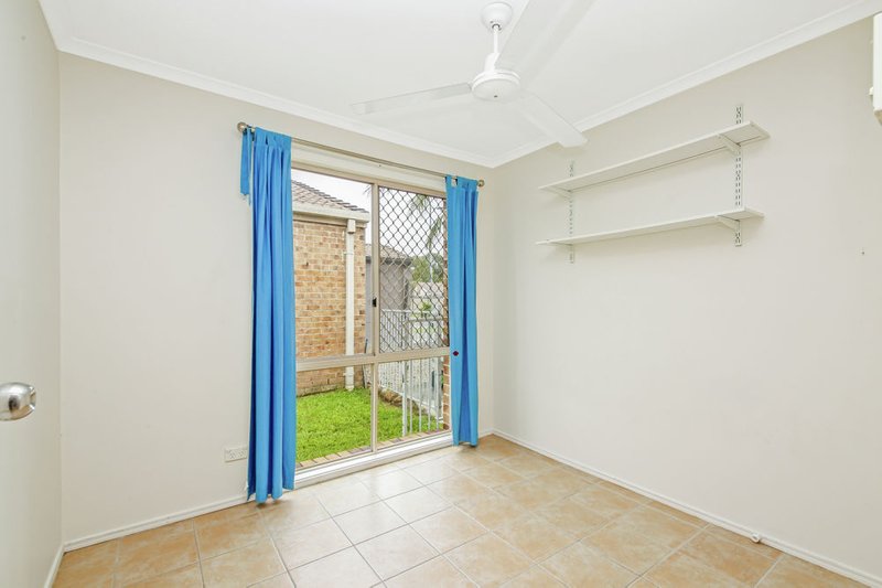 Photo - 99 River Oak Drive, Helensvale QLD 4212 - Image 7