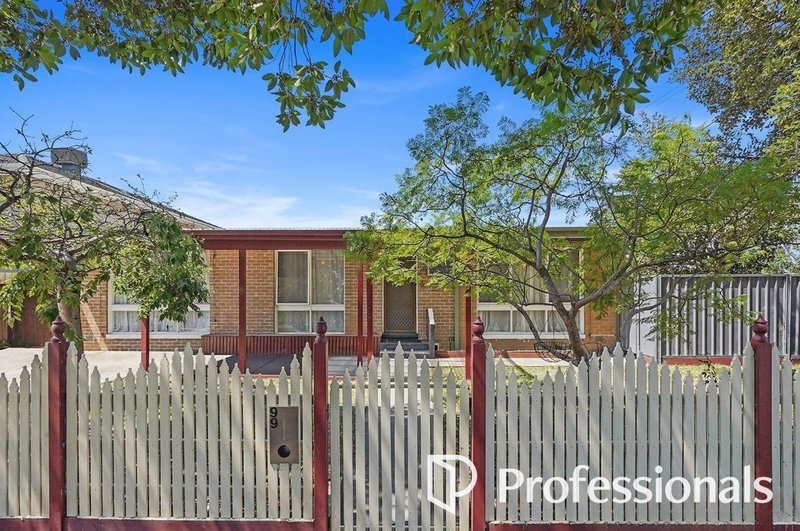 Photo - 99 Sevenoaks Road, Burwood East VIC 3151 - Image 1