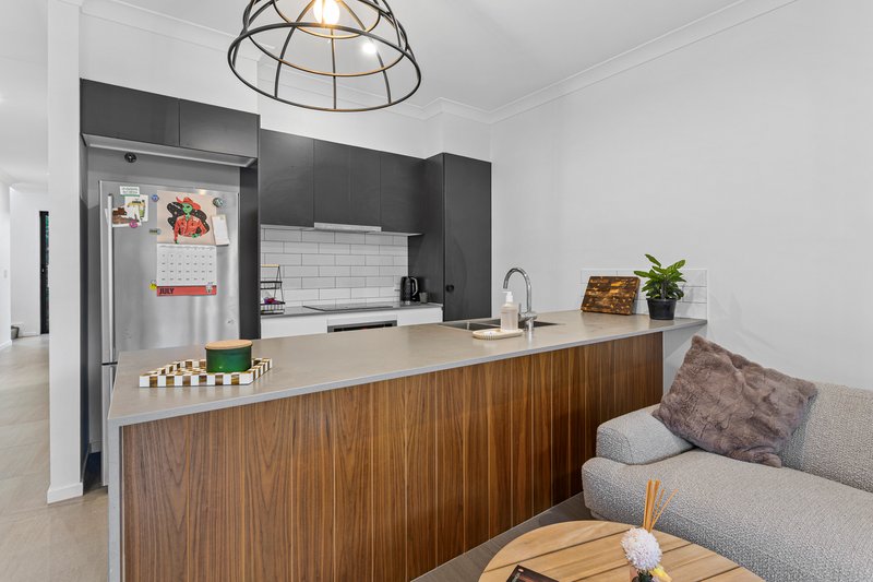 Photo - 9/9 Sheaffe Street, Bracken Ridge QLD 4017 - Image 4