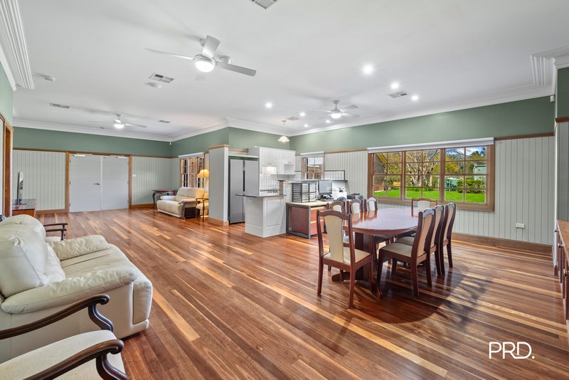 Photo - 99 Sheredan Road, Castlereagh NSW 2749 - Image 18