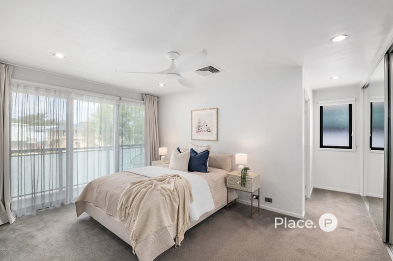 Photo - 99 Stuart Street, Bulimba QLD 4171 - Image 11