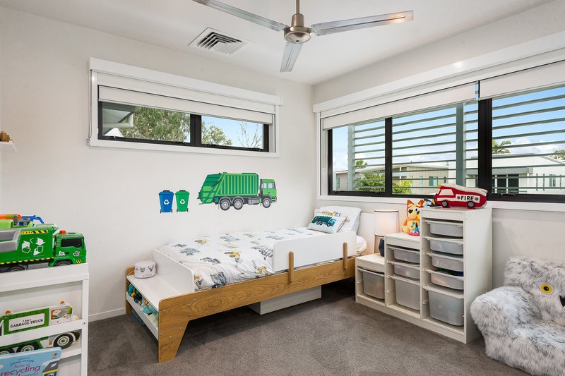 Photo - 99 Stuart Street, Bulimba QLD 4171 - Image 12