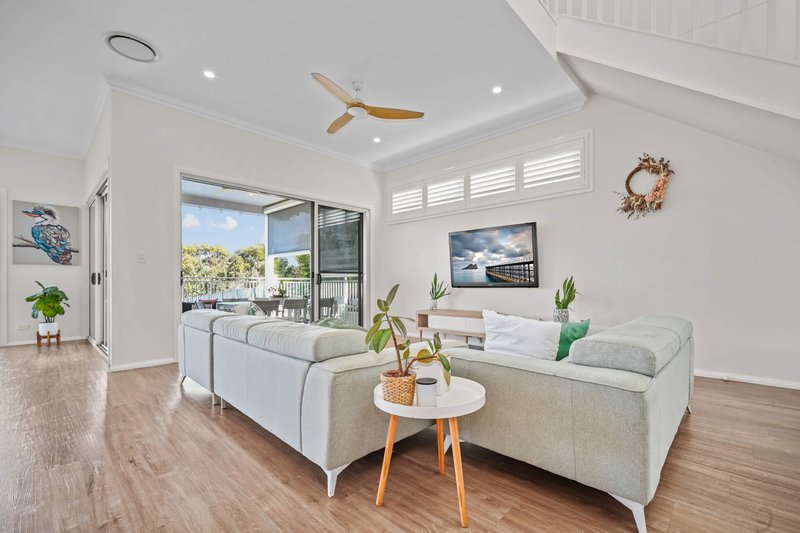 Photo - 99 Surfside Drive, Catherine Hill Bay NSW 2281 - Image 8