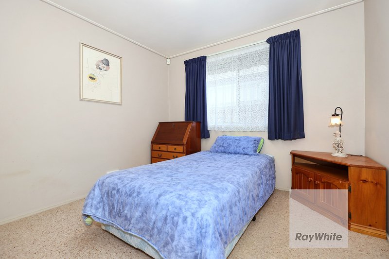 Photo - 99 Taylor Drive, Gladstone Park VIC 3043 - Image 10