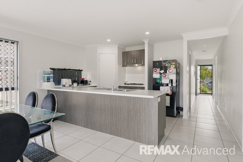 Photo - 99 Water Gum Crescent, Ningi QLD 4511 - Image 10