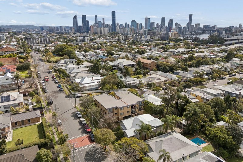 Photo - 9/90 Mowbray Terrace, East Brisbane QLD 4169 - Image 1