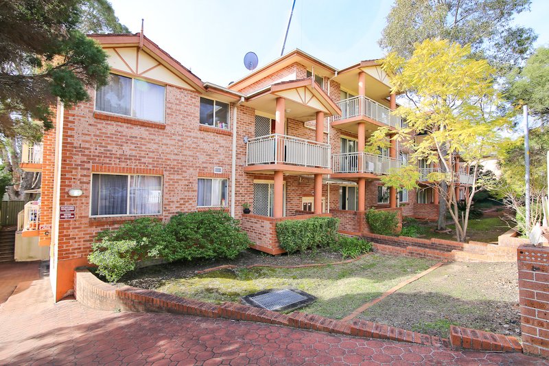 Photo - 9/91-95 Stapleton Street, Pendle Hill NSW 2145 - Image 1