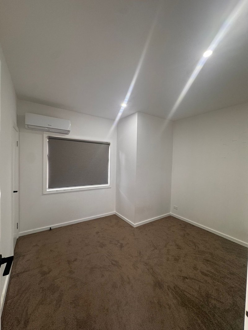 Photo - 9/95-97 Lahinch Street, Broadmeadows VIC 3047 - Image 10