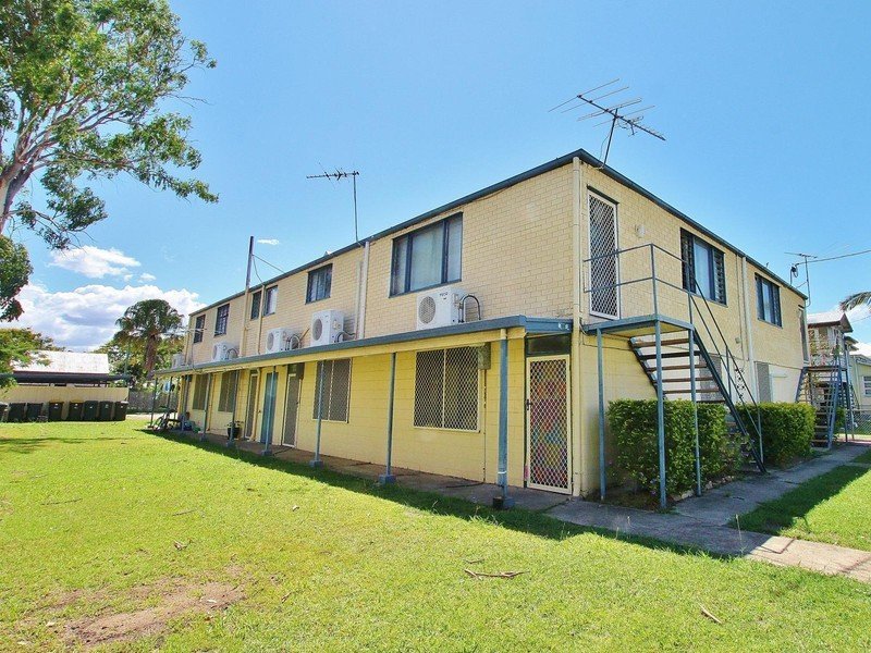 Photo - 9/96 George Street, Rockhampton City QLD 4700 - Image 2