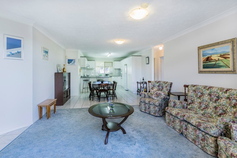 Photo - 9/98 Pembroke Road, Coorparoo QLD 4151 - Image 2