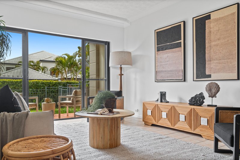 Photo - 99/85 Palm Meadows Drive, Carrara QLD 4211 - Image 2