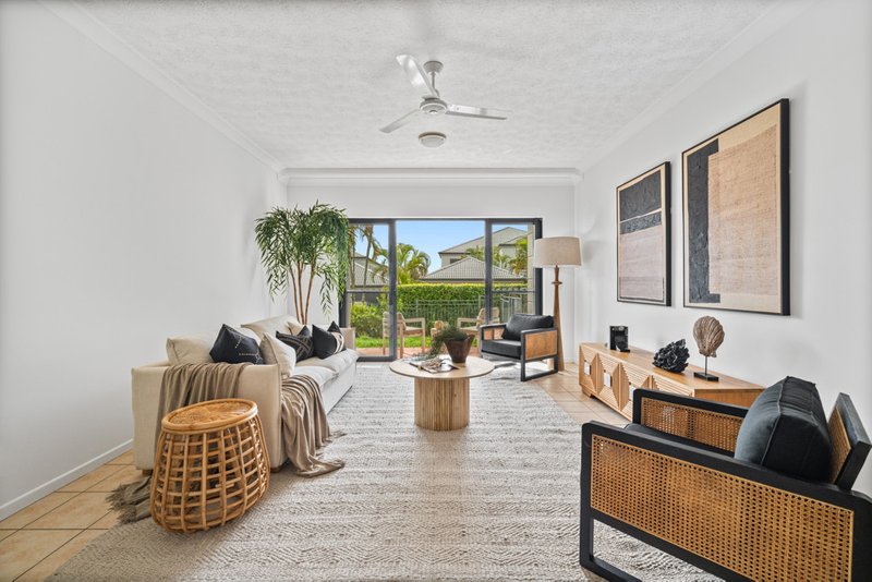 Photo - 99/85 Palm Meadows Drive, Carrara QLD 4211 - Image 5
