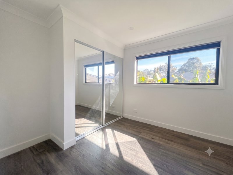 Photo - 99A Longstaff Avenue, Chipping Norton NSW 2170 - Image 5