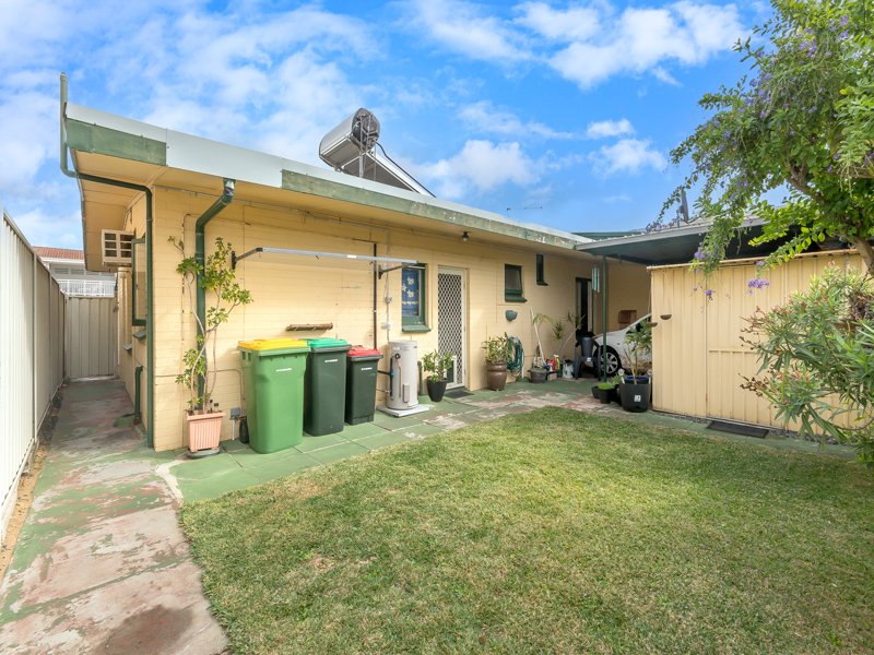 Photo - 9A Bay View Street, Rockingham WA 6168 - Image 24