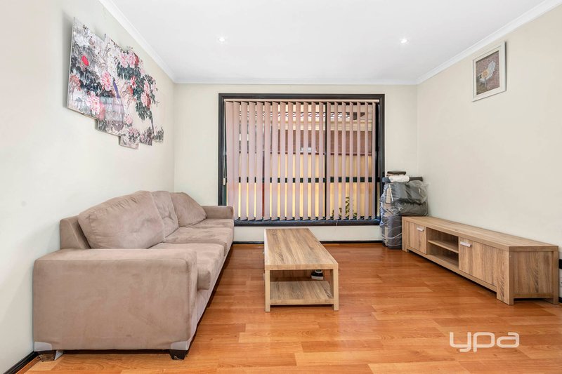 Photo - 9A Berringa Court, Meadow Heights VIC 3048 - Image 5