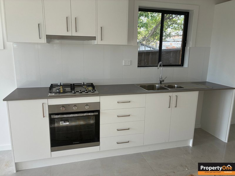 Photo - 9A Boyer Place, Minto NSW 2566 - Image 3