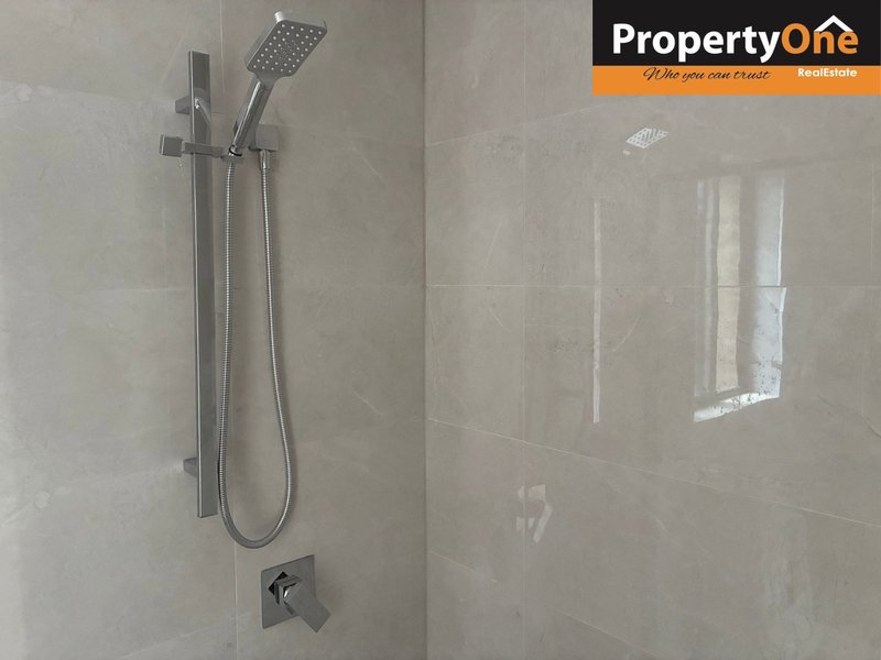 Photo - 9A Boyer Place, Minto NSW 2566 - Image 5