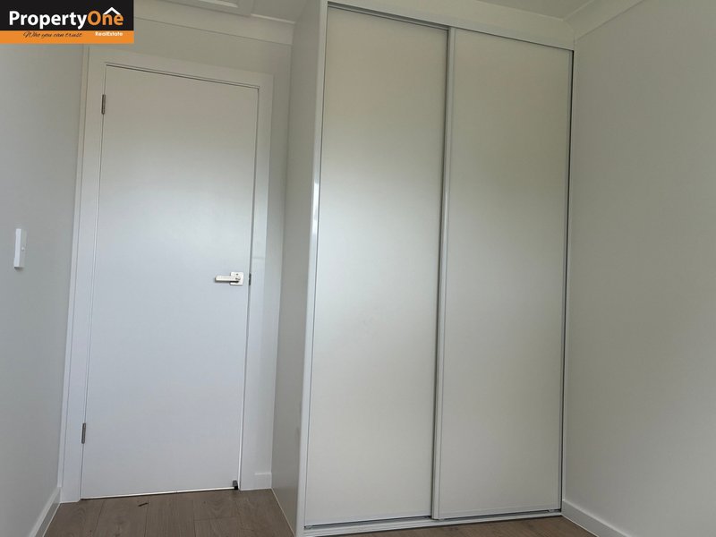 Photo - 9A Boyer Place, Minto NSW 2566 - Image 6