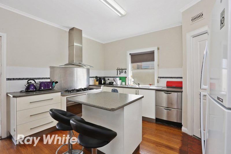 Photo - 9A Britannia Street, Geelong West VIC 3218 - Image 4