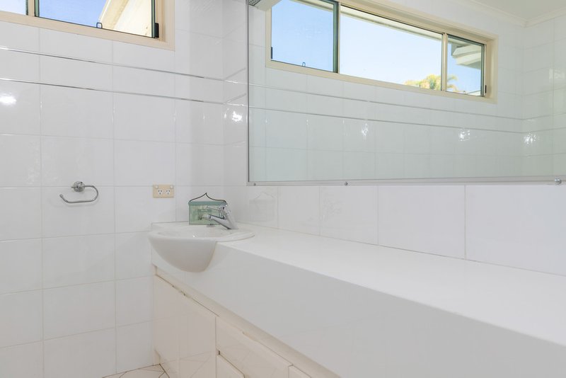 Photo - 9a Bronte Crescent, Sunshine Bay NSW 2536 - Image 17