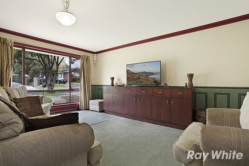 Photo - 9a Broughton Avenue, Croydon VIC 3136 - Image 6