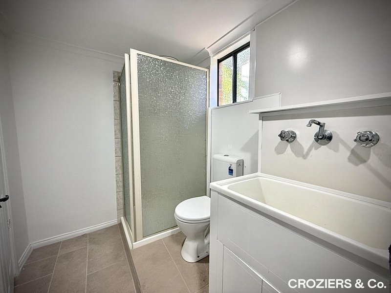 Photo - 9A Ester Drive, Mill Park VIC 3082 - Image 4