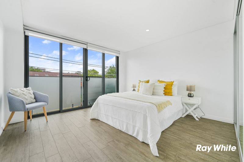 Photo - 9A Fotheringham Lane, Marrickville NSW 2204 - Image 11