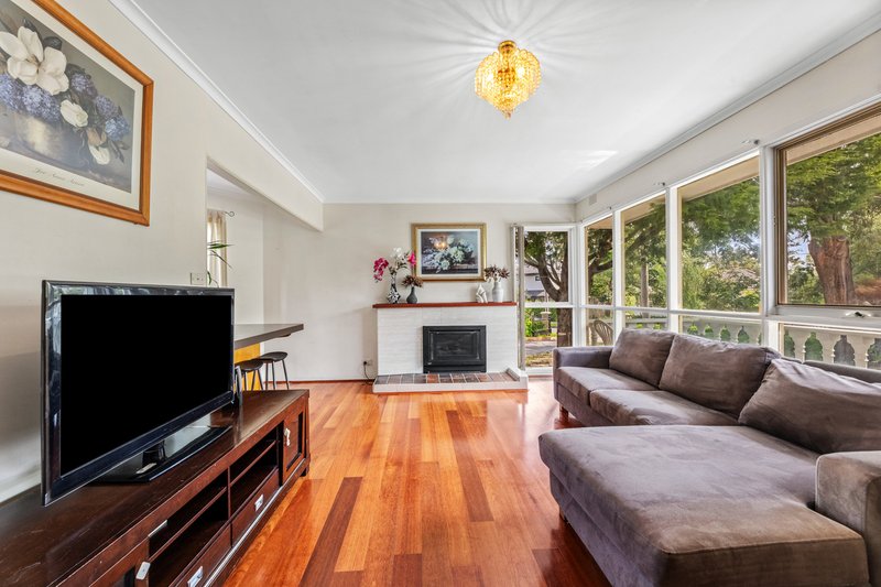 Photo - 9A Hopetoun Street, Mitcham VIC 3132 - Image 9