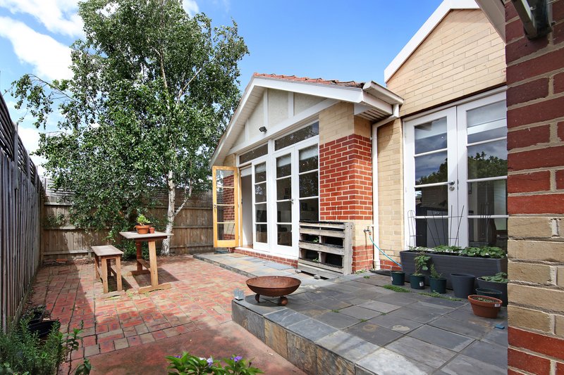 Photo - 9A Pell Street, Bentleigh East VIC 3165 - Image 5