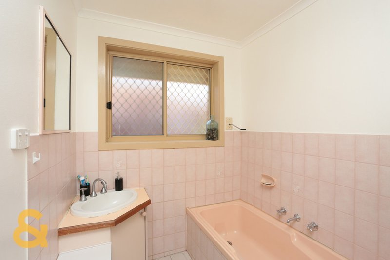 Photo - 9A Rocklands Rise, Meadow Heights VIC 3048 - Image 6