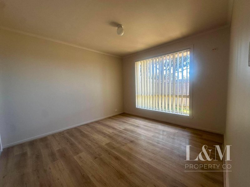 Photo - 9A Selwyn Avenue, Craigieburn VIC 3064 - Image 10
