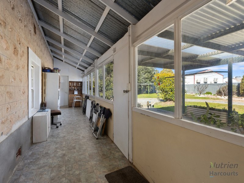 Photo - 9a Third Street, Minlaton SA 5575 - Image 12