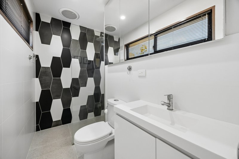 Photo - 9A Tolley Court, Hamilton Hill WA 6163 - Image 18