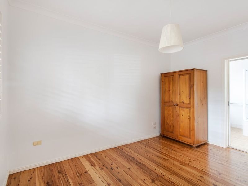 Photo - 9A Yatama Street, Seaforth NSW 2092 - Image 4