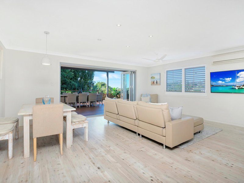 Photo - 9B Alinjarra Drive, Tugun QLD 4224 - Image 5