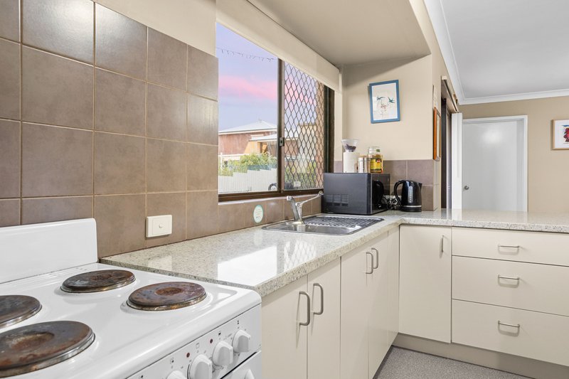 Photo - 9B Ibsen Court, Spearwood WA 6163 - Image 4