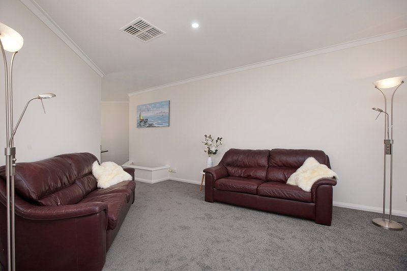 Photo - 9B Le Souef Drive, Kardinya WA 6163 - Image 5
