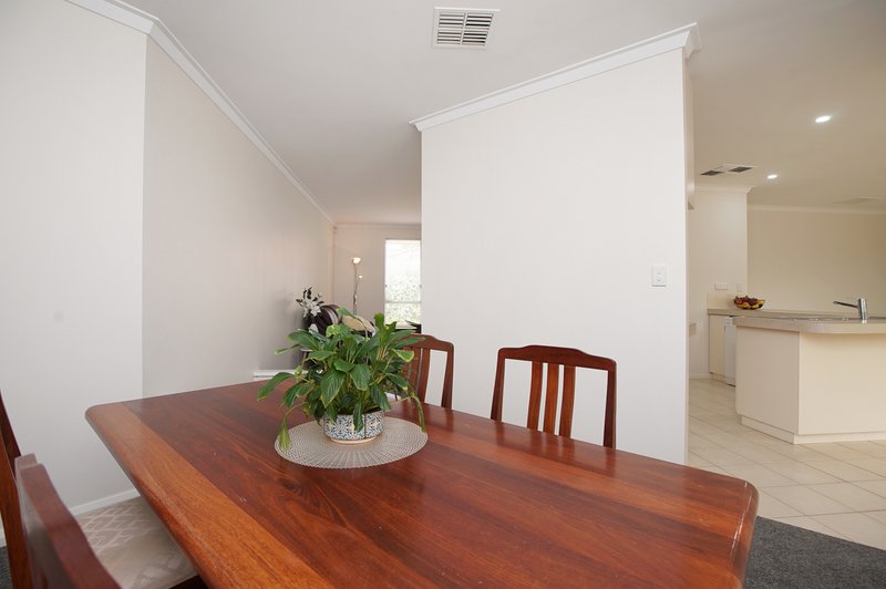 Photo - 9B Le Souef Drive, Kardinya WA 6163 - Image 6